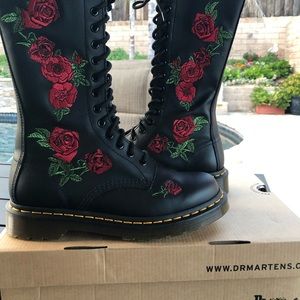Doc martens 1914 Vonda Brand New never worn in box